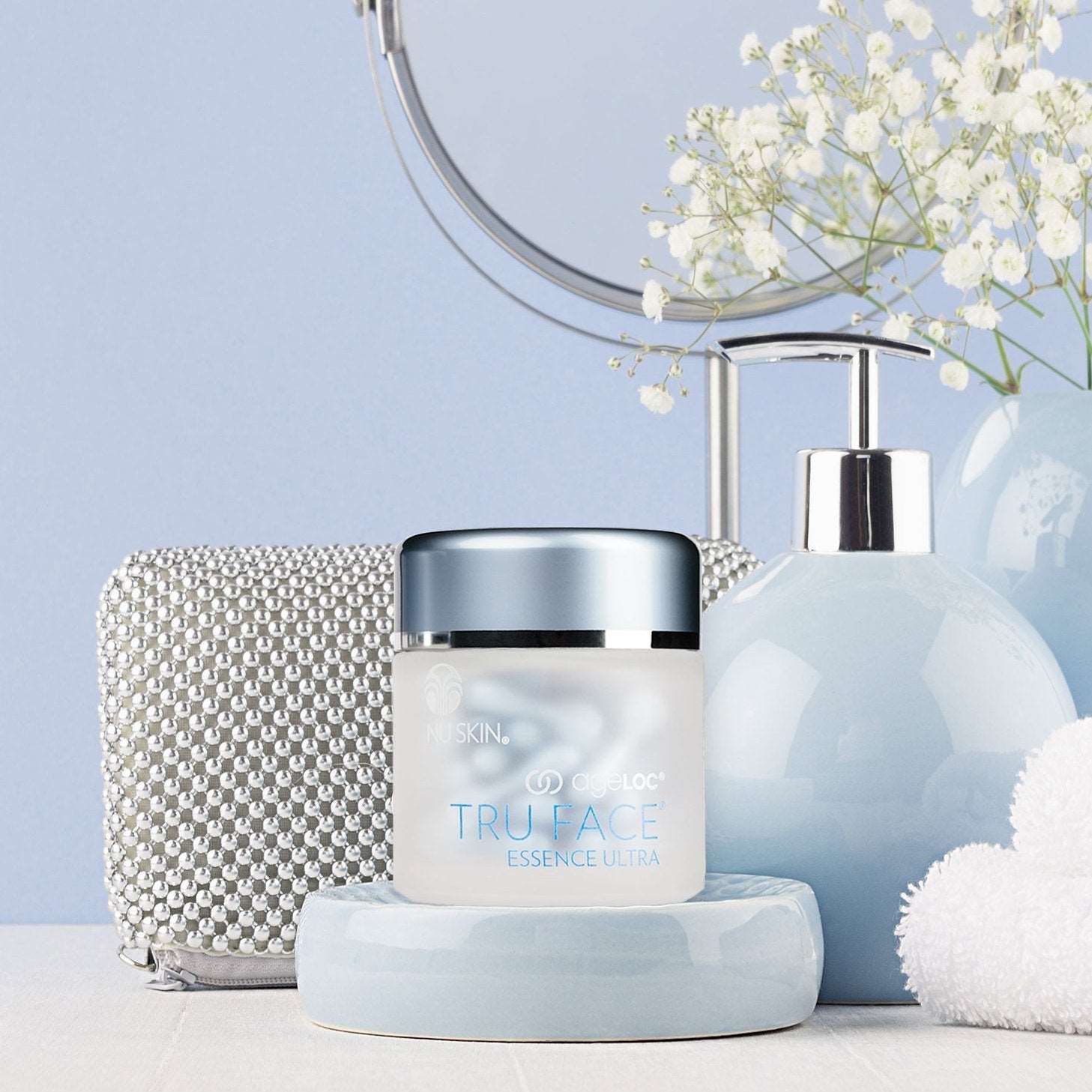 ageLOC® Tru Face® Essence UltraBuy ageLOC® Tru Face® Essence Ultra
* Discount will apply at checkout. 
Goodbye gravity, hello firmer, younger-looking skin. ageLOC Tru Face Essence Ultra is a firmiageLOC® Tru Face® Essence Ultra
